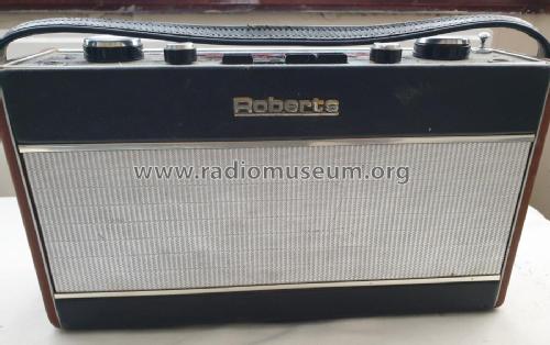 R700; Roberts Radio Co.Ltd (ID = 2825293) Radio