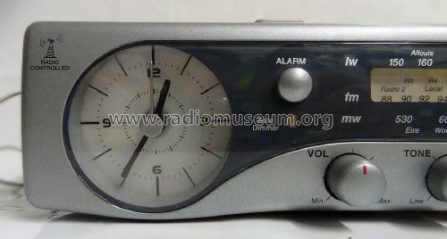 Radio Alarm Clock CR2001; Roberts Radio Co.Ltd (ID = 2907375) Radio