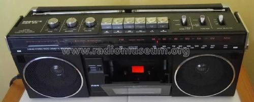 RSR50; Roberts Radio Co.Ltd (ID = 2813798) Radio