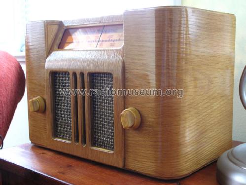 R266 ; Rogers-Majestic, (ID = 1416189) Radio