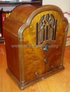 R646 ; Rogers-Majestic, (ID = 1937580) Radio