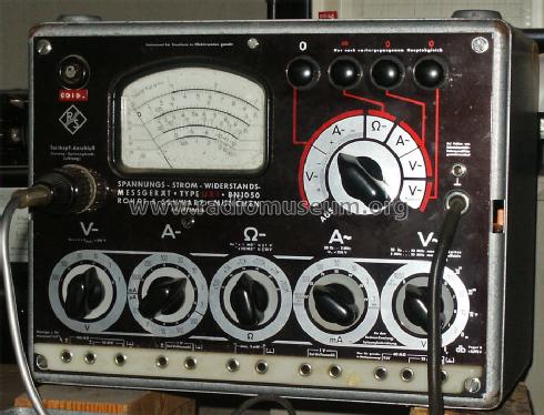 Röhrenvoltmeter URI ; Rohde & Schwarz, PTE (ID = 1030142) Ausrüstung