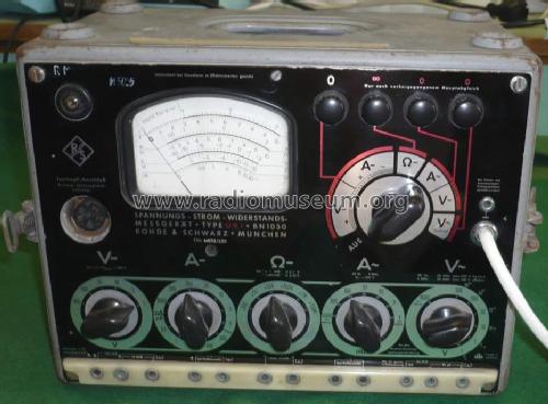 Röhrenvoltmeter URI ; Rohde & Schwarz, PTE (ID = 1129912) Equipment