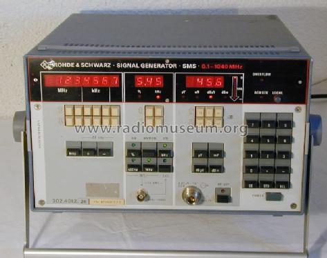 Signal Generator SMS 302.4012.26; Rohde & Schwarz, PTE (ID = 319644) Ausrüstung