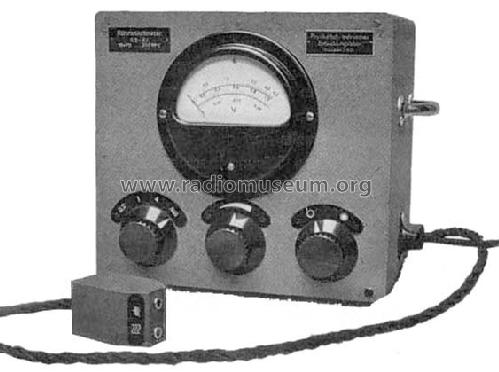 Tast-Röhrenvoltmeter UTKT ; Rohde & Schwarz, PTE (ID = 504716) Equipment