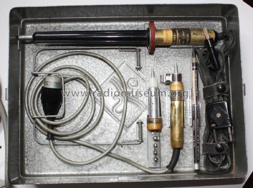 Röhrenvoltmeter URI ; Rohde & Schwarz, PTE (ID = 1846099) Equipment