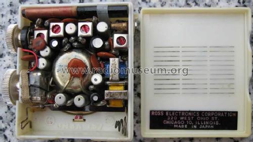 Seven Transistor RE 714; Ross Electronics (ID = 1126684) Radio