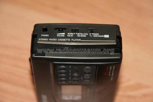 AM FM Stereo Radio Cassette Player W-120; Rundfunk- Fernseh- (ID = 2071793) Radio
