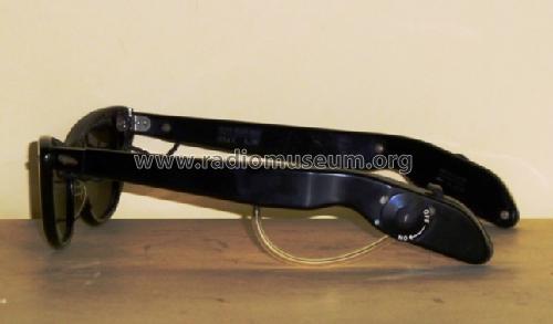 Radio Sunglasses - Spectacles LS; Sakura, Hong Kong (ID = 998478) Radio