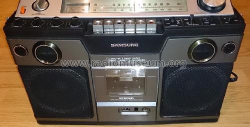 AM/FM 2 Band Radio Stereo Cassette Recorder ST-329; Samsung Co.; Daegu (ID = 1536264) Radio