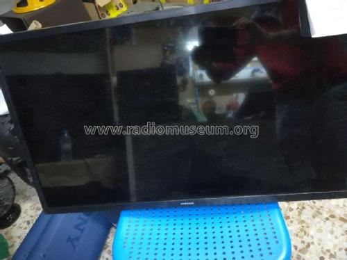 Full HD, HDR Smart TV UE32T5305; Samsung Co.; Daegu (ID = 3073556) Fernseh-E