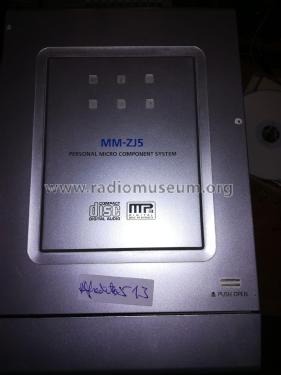 Personal Micro Component System MM-ZJ5; Samsung Co.; Daegu (ID = 2564469) Radio