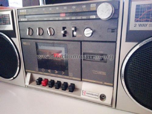 Portable Component Stereo Radio Cassette Recorder P-32S; Samsung Co.; Daegu (ID = 2567708) Radio