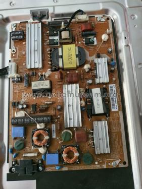 LCD TV LE32D400E1W; Samsung Co.; Daegu (ID = 3061789) Televisore