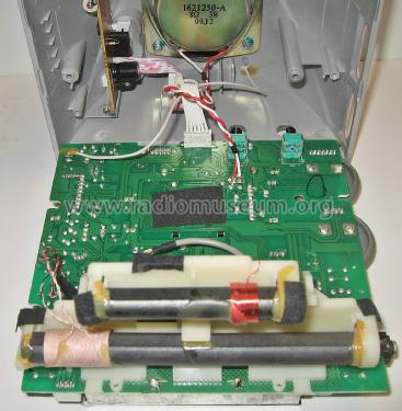 FM/MW 2-Bands PLL Synthesized Clock Radio RCR-3; Sangean; Chung Ho (ID = 3127158) Radio