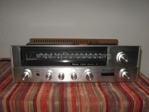 Stereo Receiver 221; Sansui Electric Co., (ID = 1078310) Radio