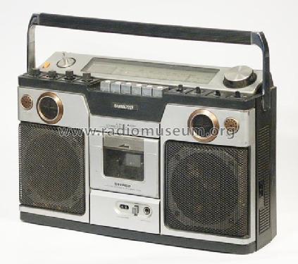 4 Band Radio Stereo Cassette Recorder 7059; Sanwa (ID = 1016542) Radio