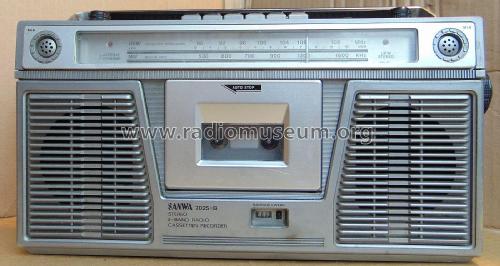 Stereo 2 - Band Radio Cassetten Recorder 7025; Sanwa (ID = 2715470) Radio