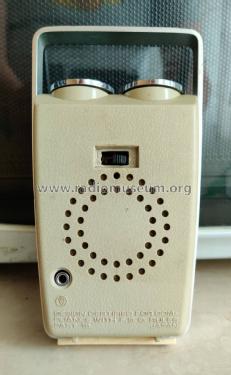 10F-803; Sanyo Electric Co. (ID = 2826001) Radio