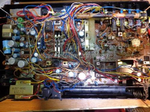 4 Band Radio Cassette Recorder M9980K; Sanyo Electric Co. (ID = 1977582) Radio