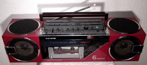4 Band Stereo Radio Cassette Recorder M7740L; Sanyo Electric Co. (ID = 1775754) Radio