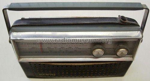 8 Transistor 3 Band Portable Radio 8U-831; Sanyo Electric Co. (ID = 1239923) Radio