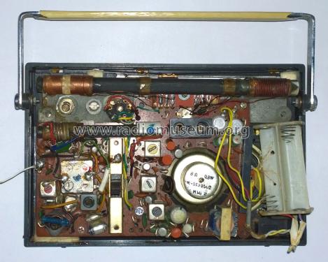 8 Transistor 3 Band Portable Radio 8U-831; Sanyo Electric Co. (ID = 1917606) Radio