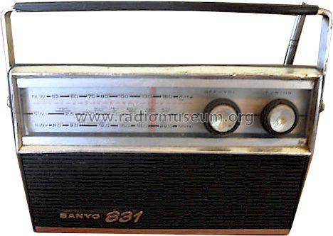 8 Transistor 3 Band Portable Radio 8U-831; Sanyo Electric Co. (ID = 678073) Radio