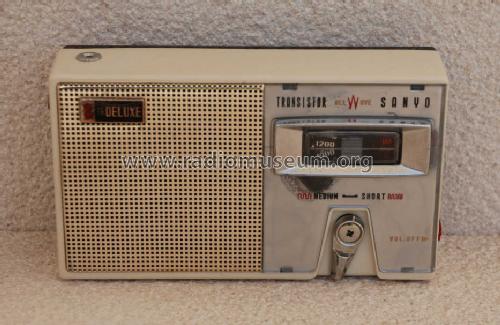 8 Transistor Deluxe All Wave 8S-P2; Sanyo Electric Co. (ID = 1246197) Radio