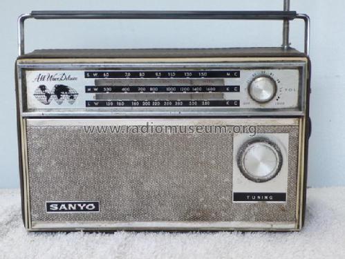 All Wave Deluxe 8U-604B; Sanyo Electric Co. (ID = 1659261) Radio