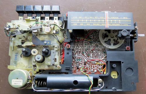 AM FM Radio Cassette Recorder M2420F; Sanyo Electric Co. (ID = 2063621) Radio