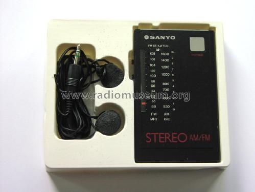 Pocket-size AM-FM Stereo Receiver RP-67; Sanyo Electric Co. (ID = 1139687) Radio