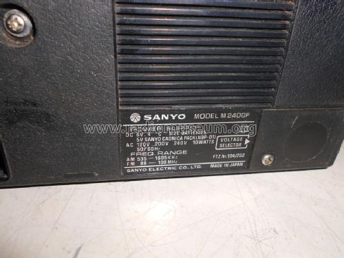 AM/FM Radio Recorder M-2400F; Sanyo Electric Co. (ID = 2364612) Radio