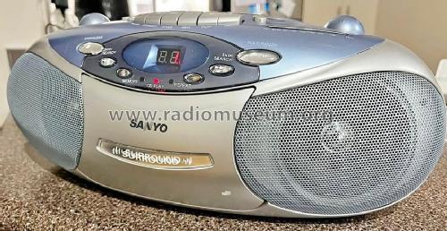 AM/FM Stereo CD Cassette Recorder MCD-ZX530F ; Sanyo Electric Co. (ID = 3186523) Radio