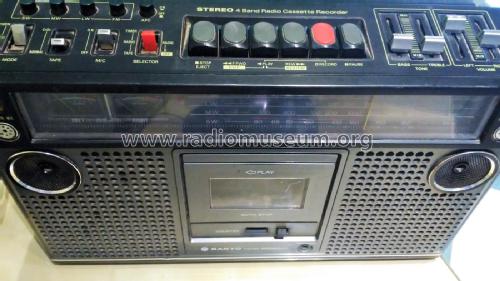 Cassette Recorder M9980LU; Sanyo Electric Co. (ID = 1991703) Radio