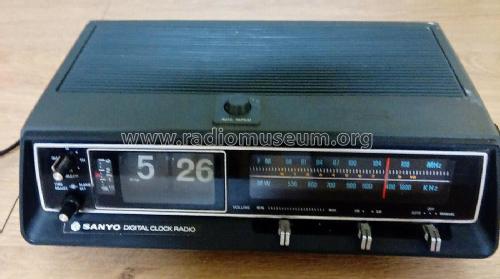 Digital Clock Radio RM-5430; Sanyo Electric Co. (ID = 2745642) Radio