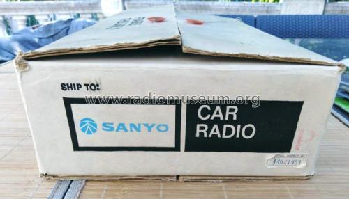 F-8010; Sanyo Electric Co. (ID = 2441710) Autoradio