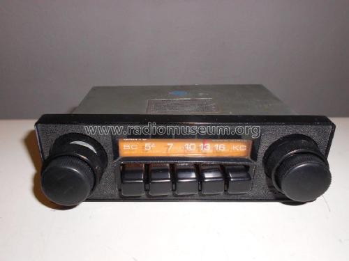 F-8222A; Sanyo Electric Co. (ID = 2269801) Car Radio