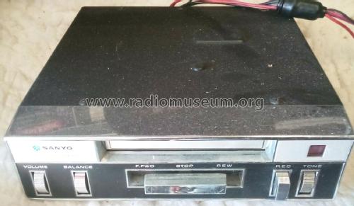 FT-430; Sanyo Electric Co. (ID = 2675801) Car Radio