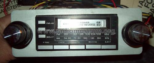 FT V80; Sanyo Electric Co. (ID = 2891381) Car Radio