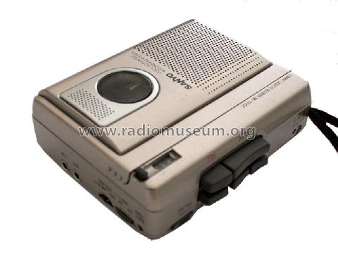 Handheld Cassette Voice Recorder M-1110 C; Sanyo Electric Co. (ID = 1809017) Reg-Riprod