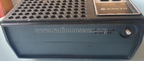 IC FM-AM Radio Cassette M2121F; Sanyo Electric Co. (ID = 3081610) Radio