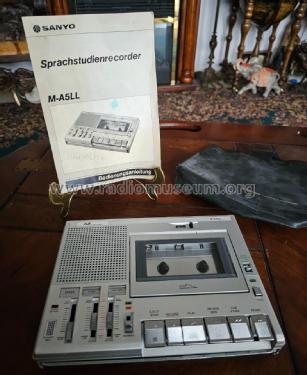 LL Cassette Tape Recorder M-A5LL; Sanyo Electric Co. (ID = 2988876) Reg-Riprod