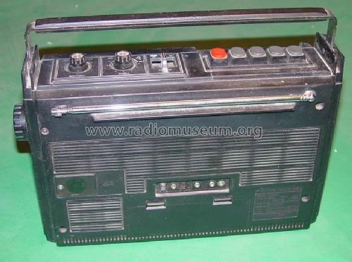 M-2422F; Sanyo Electric Co. (ID = 891564) Radio