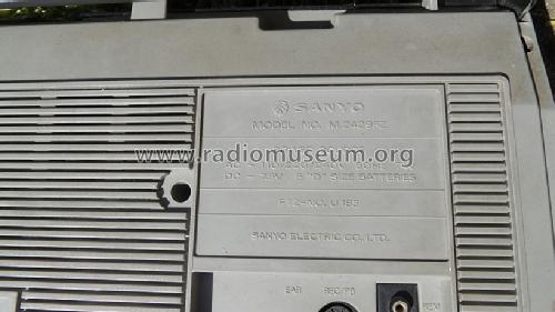 M2429FZ; Sanyo Electric Co. (ID = 986896) Radio