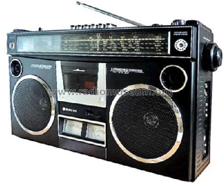 4 Band Radio/Cassette Recorder M4500KE; Sanyo Electric Co. (ID = 1059757) Radio