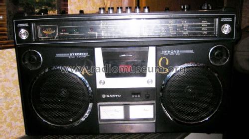 4 Band Radio/Cassette Recorder M4500KE; Sanyo Electric Co. (ID = 1248743) Radio