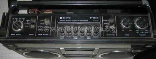 4 Band Radio/Cassette Recorder M4500KE; Sanyo Electric Co. (ID = 448642) Radio