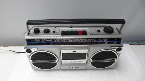 4 Band Stereo Radio Cassette Recorder M9602K; Sanyo Electric Co. (ID = 1681596) Radio