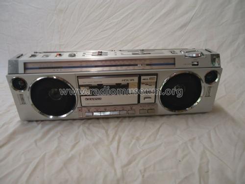 Stereo Radio Cassette Recorder M-7950 /LU /LG; Sanyo Electric Co. (ID = 2780620) Radio